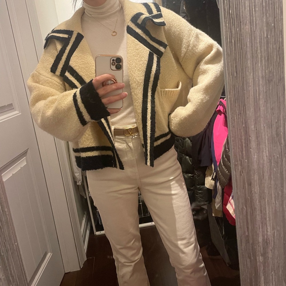 EUC Trendy oversized cardigan in Korean brand EENK letter project size S